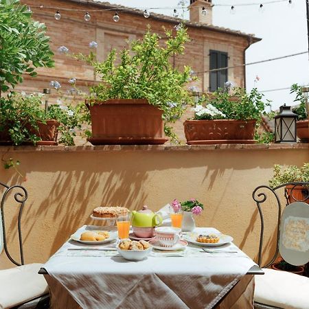 B&B La Finestra Sul Campanile Montecosaro  Exteriér fotografie