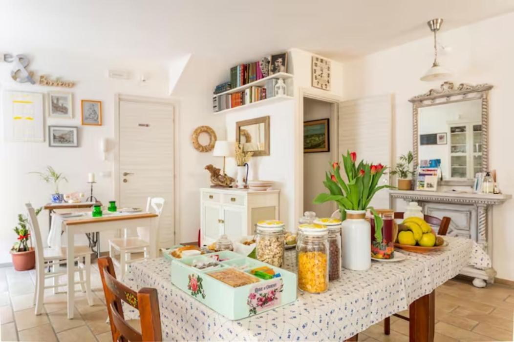 B&B La Finestra Sul Campanile Montecosaro  Exteriér fotografie